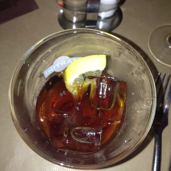 Le Relais Madeleine - Martini recu avec une dizaine de moucherons, sans excuse de l'établissement. - Brasseries Near Me - Paris, 75