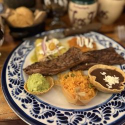 Los Tres Gallos - Strip steak was fire 5/5