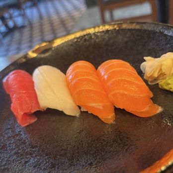 Nikko Sushi Izakaya - Izakaya Near Me - Chicago, Illinois