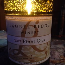 Fantastic fragrance candle from Laurel Ridge Winery Fantastic fragrance candle from Laurel Ridge Winery