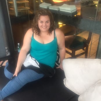 Pizza Bar - The outside couches were super comfy! - Pizza Near Me - Laguna Beach, California
