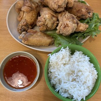 Noble Phở - Crispy Chicken Wings (6pc) - Vietnamese Near Me - Round Rock, Texas Noble Phở - Crispy Chicken Wings (6pc) - Vietnamese Near Me - Round Rock, Texas