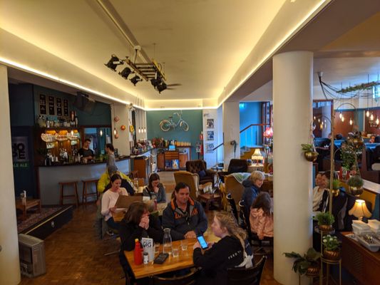 Aunty Ed's Restaurant and Bar by null