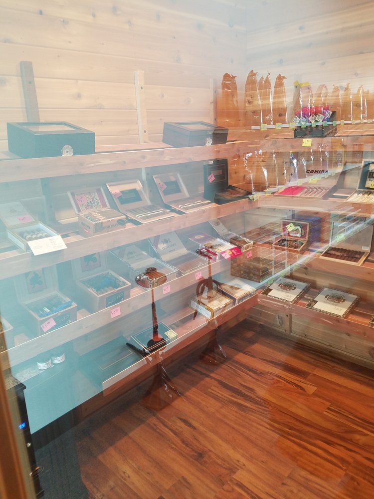 TOBACCO XPRESS Updated September 2024 7182 S 76th St, Franklin