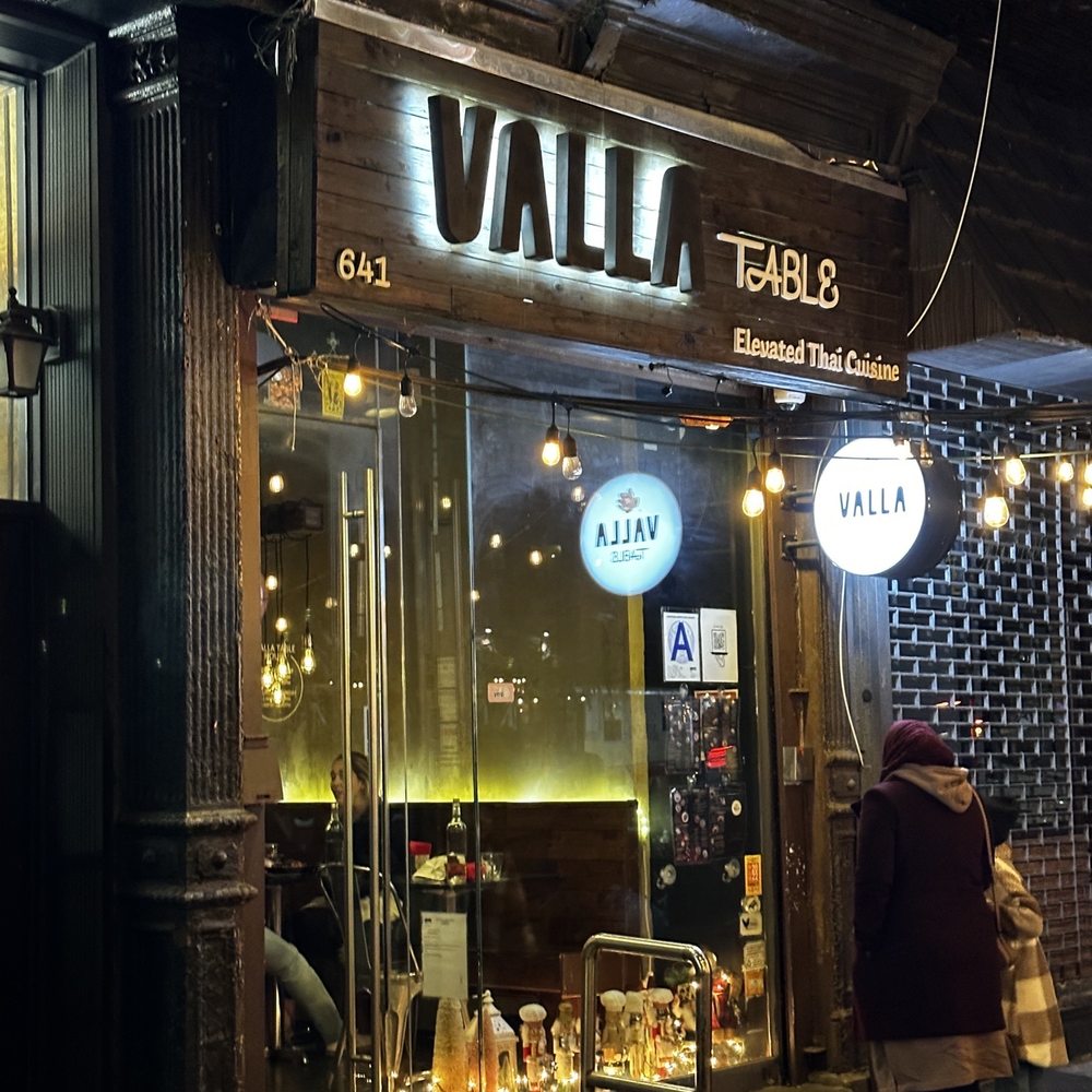 Valla Table - Front door showing Halal signage - Thai Near Me - New York, New York Valla Table - Front door showing Halal signage - Thai Near Me - New York, New York