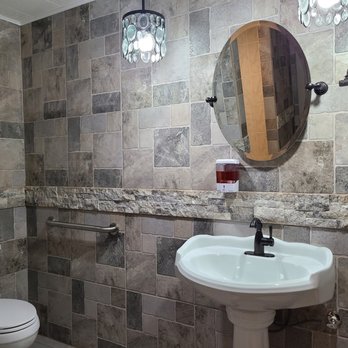 Heritage Acres Rv Park - Clean well designed toiletry area - RV Parks Near Me - Tuscumbia, Alabama