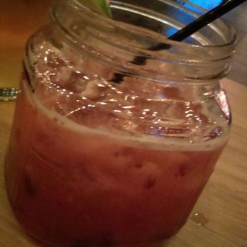 Kelsey's - Rosè 'Two Handed' Sangria. - American Near Me - Niagara Falls, Ontario Kelsey's - Rosè 'Two Handed' Sangria. - American Near Me - Niagara Falls, Ontario