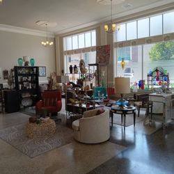 Found Objects - Gorgeous, curated vignettes