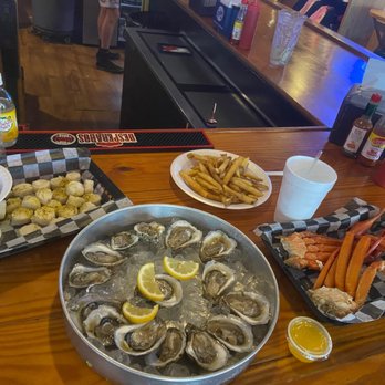 Pop's Raw Bar & Restaurant - Lemon pepper scallops, raw oysters, crab legs - Seafood Near Me - Buxton, North Carolina Pop's Raw Bar & Restaurant - Lemon pepper scallops, raw oysters, crab legs - Seafood Near Me - Buxton, North Carolina