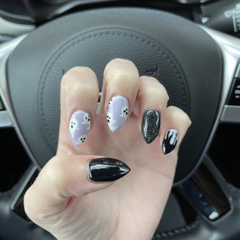 Nails 716 - October nails - ghosts are so cute! - Nail Salons Near Me - Blasdell, New York