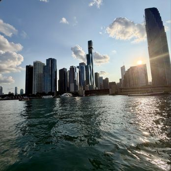 Wendella Tours & Cruises - Boat Charters Near Me - Chicago, Illinois Wendella Tours & Cruises - Boat Charters Near Me - Chicago, Illinois
