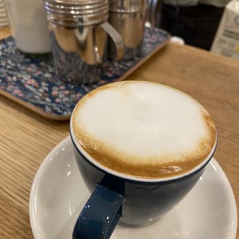 Lili & Oli - Cafes Near Me - Montreal, Quebec Lili & Oli - Cafes Near Me - Montreal, Quebec