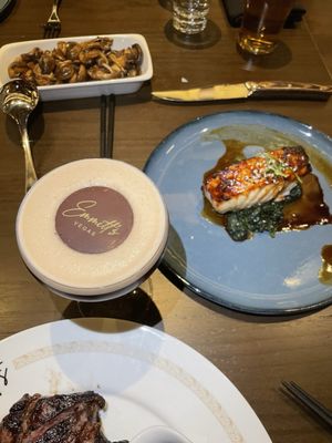 Emmitt's Vegas by null