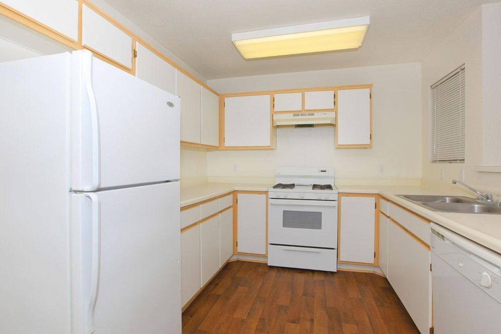 RIVER GARDENS APARTMENTS Updated June 2024 14 Photos 1970 Clary