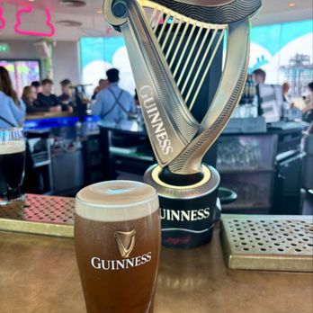 Guinness Storehouse - Breweries Near Me - Dublin, D