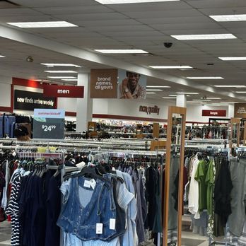 Tj Maxx - Inside - Department Stores Near Me - Towson, Maryland Tj Maxx - Inside - Department Stores Near Me - Towson, Maryland