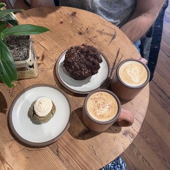 Harken Cafe - Matcha shortbread, spiced vanilla latte, triple chocolate muffin and caramel latte. - Coffee & Tea Near Me - Charleston, South Carolina
