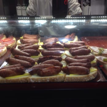 A Coruña - Tapas q tienen. - Seafood Near Me - Madrid, M