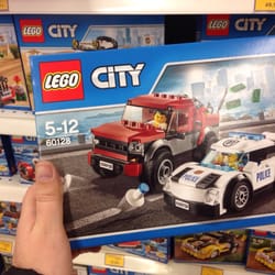 Toys R Us - 50 euros pour jouer à GTA .. Conduire dans Marseille suffit non ?