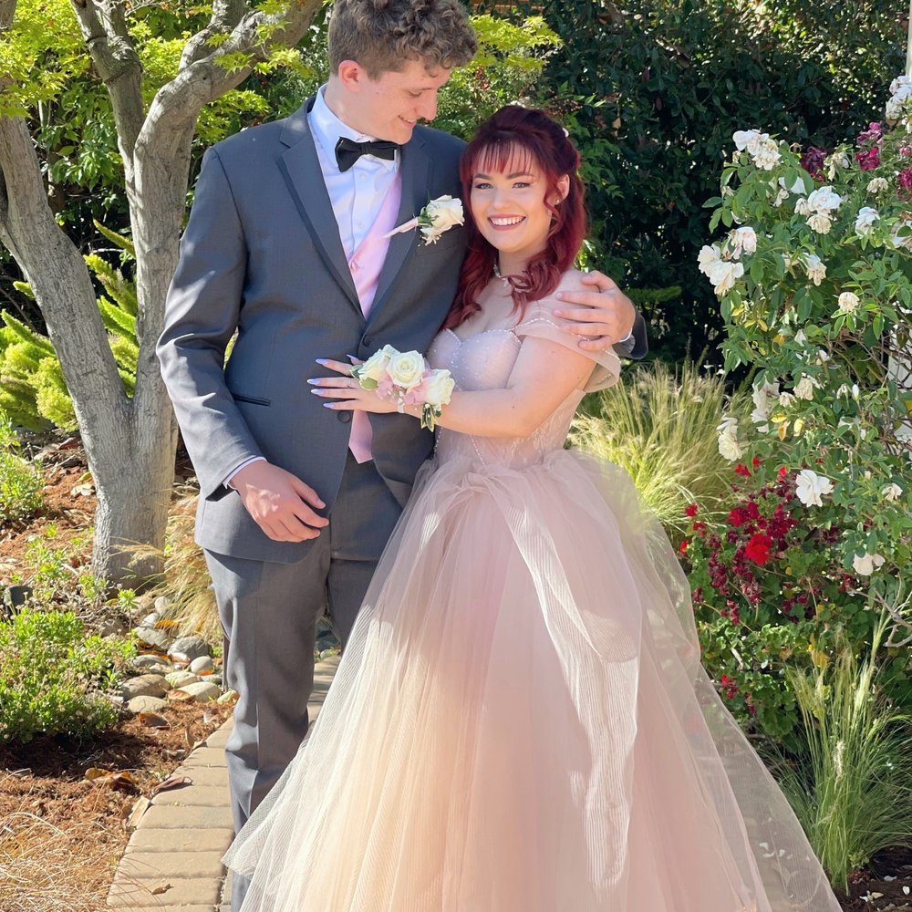 Bfab - Prom makeup - Blow Dry/Out Services Near Me Bfab - Prom makeup - Blow Dry/Out Services Near Me