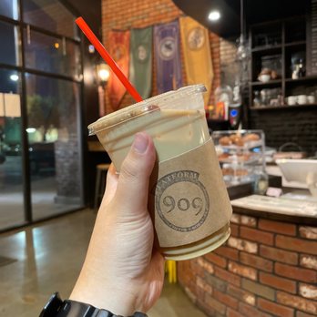 Platform 909 - Coffee & Tea Near Me - Chino Hills, California