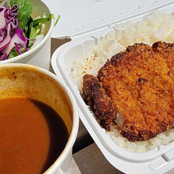 Demiya  - Tonkatsu with a side salad and spice level 3 curry. - Japanese Curry Near Me - Dublin, California