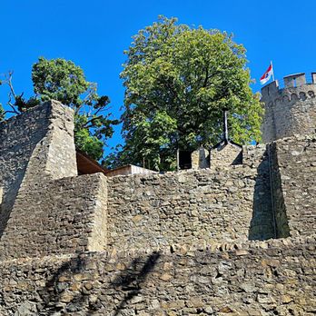 Schloss Alsbach - Landmarks & Historical Buildings Near Me - Alsbach-Hähnlein, HE