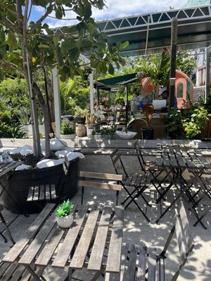 Devia Juice Bar at Midtown Garden by null