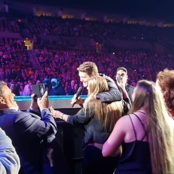Moda Center - Michael Bublé 7th row...4th and 5th from the runway. - Stadiums & Arenas Near Me - Portland, Oregon