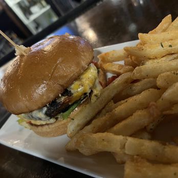 City Cellar and Loft - Southern gentlemen burger with fries - Gastropubs Near Me - Cartersville, Georgia City Cellar and Loft - Southern gentlemen burger with fries - Gastropubs Near Me - Cartersville, Georgia
