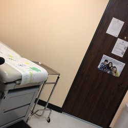 AccessHealth - pediatric room