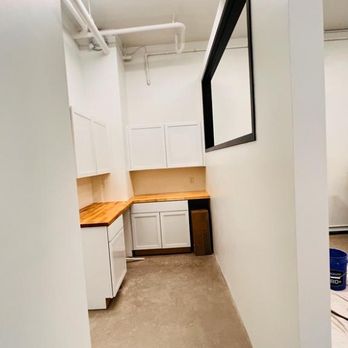 Deras Painting Services - Painters Near Me - Everett, Massachusetts
