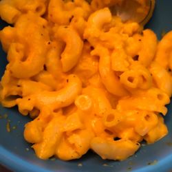 Uncle Settle's Fish Chicken and More - Mac and Cheese
