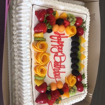 Nini Bakery - 3/4 size, $72, it's a big cake good for 32 people. Tasty strawberry and mango with fresh cream fillings. - Bakeries Near Me - Hacienda Heights, California Nini Bakery - 3/4 size, $72, it's a big cake good for 32 people. Tasty strawberry and mango with fresh cream fillings. - Bakeries Near Me - Hacienda Heights, California