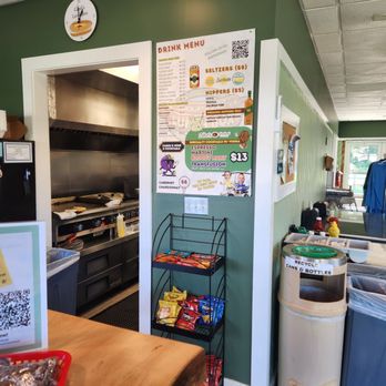Carol's Lunchbox - Hot Dogs Near Me - Farmington, Connecticut Carol's Lunchbox - Hot Dogs Near Me - Farmington, Connecticut