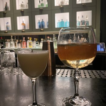 The Wells - Cocktail Bars Near Me - Washington, DC, District of Columbia