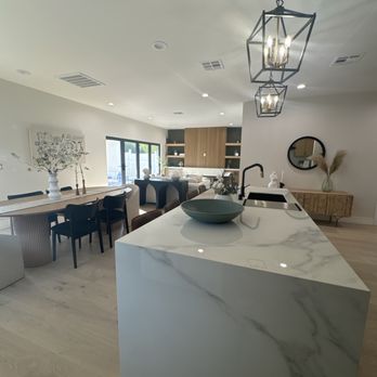 Decolure - Kitchen - Home Staging Near Me