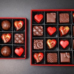Sweet55 - Swiss Chocolates & Confections - Valentine's Day 2026: Assortment of 9 and 16 chocolates.