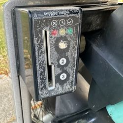 Biki - This one had a bike but the buttons didn't work to release it. What a tease :/