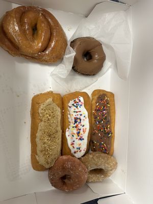 Tom's Donuts