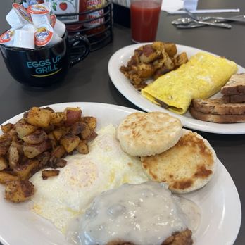 Eggs Up Grill - Delicious Chicken Fried Steak and Philly Cheese Steak omelet. - Breakfast & Brunch Near Me - Bluffton, South Carolina