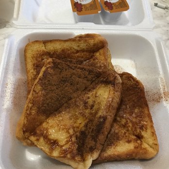 Classic Cafe - Texas French toast - Breakfast & Brunch Near Me - Medford, Massachusetts