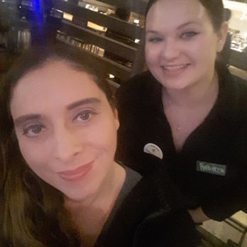 California Pizza Kitchen - Rebecca best waitress - Pizza Near Me - Brea, California