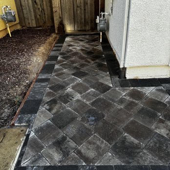 Lifestyle Landscape Design - Pavers for our walkway - Landscape Architects or Designers Near Me Lifestyle Landscape Design - Pavers for our walkway - Landscape Architects or Designers Near Me