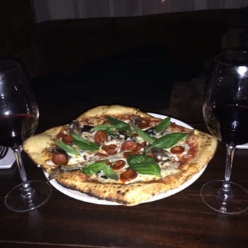 DiWine - Wine Bars Near Me - Astoria, New York