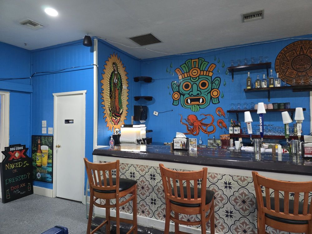 Mariscos Vallarta Mexican Grill