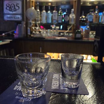 Vip Lounge - Dive Bars Near Me - Bakersfield, California Vip Lounge - Dive Bars Near Me - Bakersfield, California