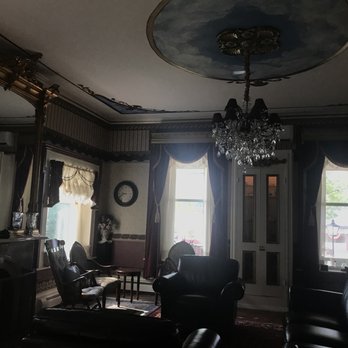 The Gridley Inn - Bed & Breakfast Near Me - Waterloo, New York