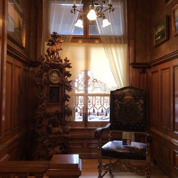 The Captain Frederick Pabst Mansion - Museums Near Me - Milwaukee, Wisconsin