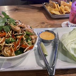 Shark Club Sports Bar & Grill